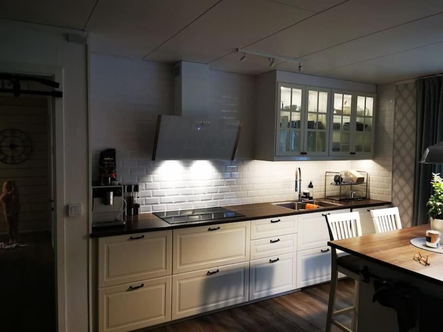 Family Friendly Villa With Sauna In The Nature Borås Exterior foto