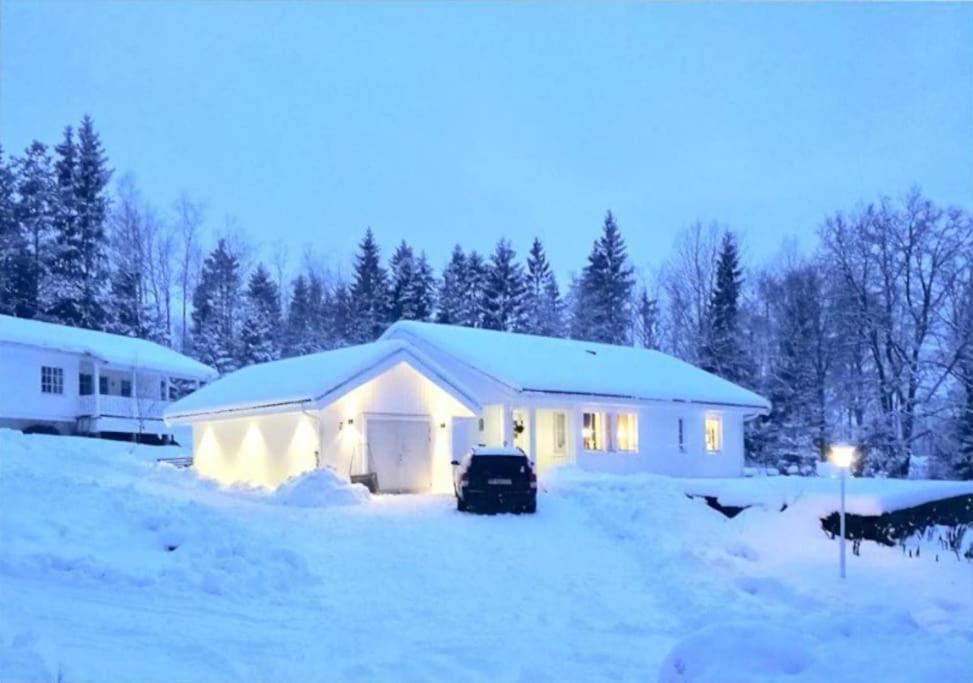 Family Friendly Villa With Sauna In The Nature Borås Exterior foto